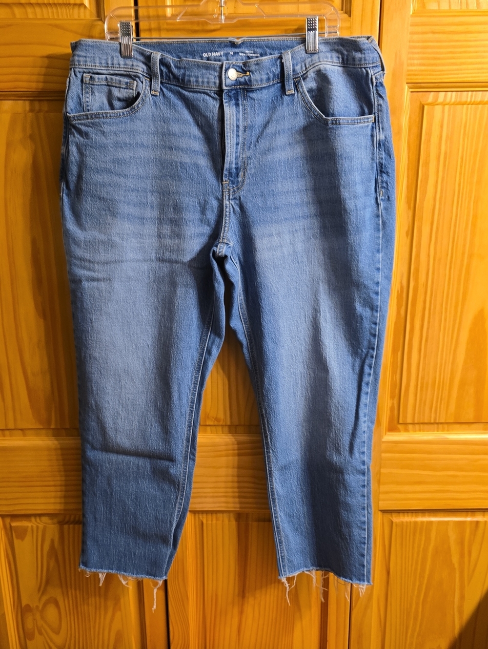 Old Navy Light Blue Cropped Ankle Jeans